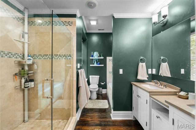 4161 W Pine Boulevard, St Louis, MO 63108