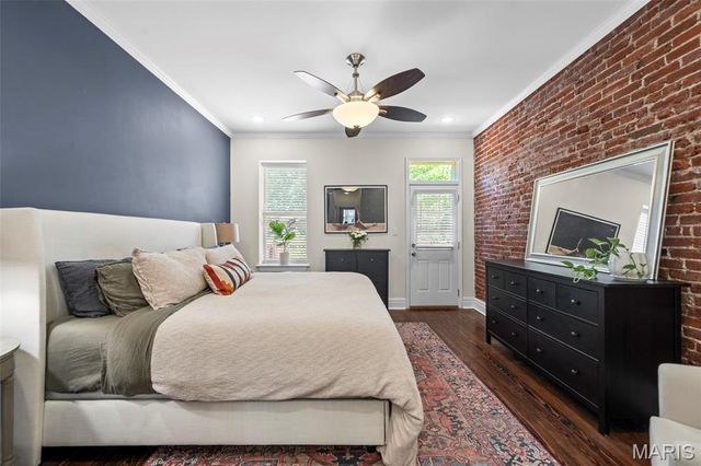 4161 W Pine Boulevard, St Louis, MO 63108