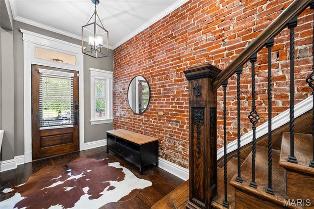 4161 W Pine Boulevard, St Louis, MO 63108