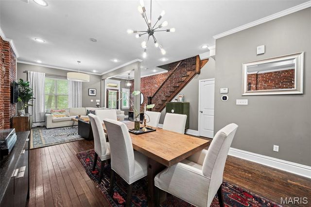 4161 W Pine Boulevard, St Louis, MO 63108