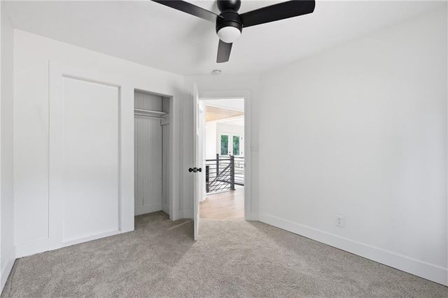 11011 N Holmes Street, Kansas City, MO 64155