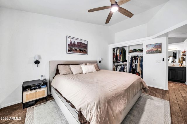 8044 W COLUMBINE Drive, Peoria, AZ 85381