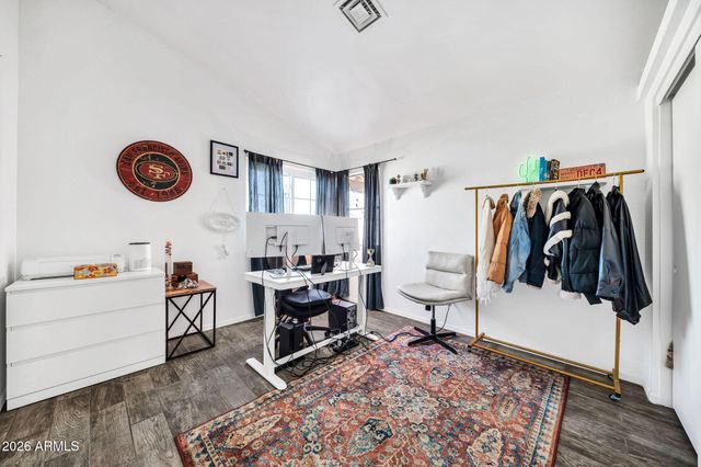 8044 W COLUMBINE Drive, Peoria, AZ 85381