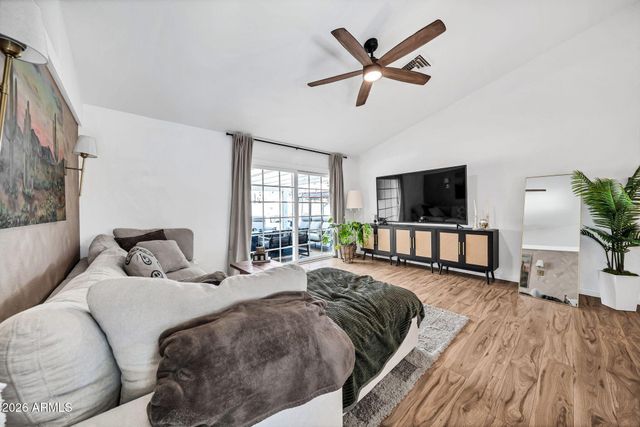 8044 W COLUMBINE Drive, Peoria, AZ 85381