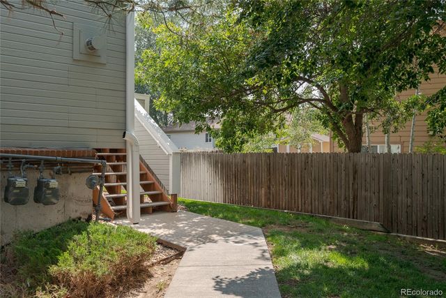 4050 E 119th Place A, Denver, CO 80233