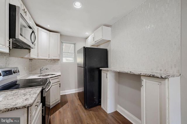 108 CHESTNUT ST, Baltimore, MD 21222