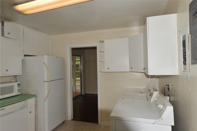 1410 NW 7TH ROAD, Gainesville, FL 32603