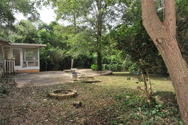 1410 NW 7TH ROAD, Gainesville, FL 32603