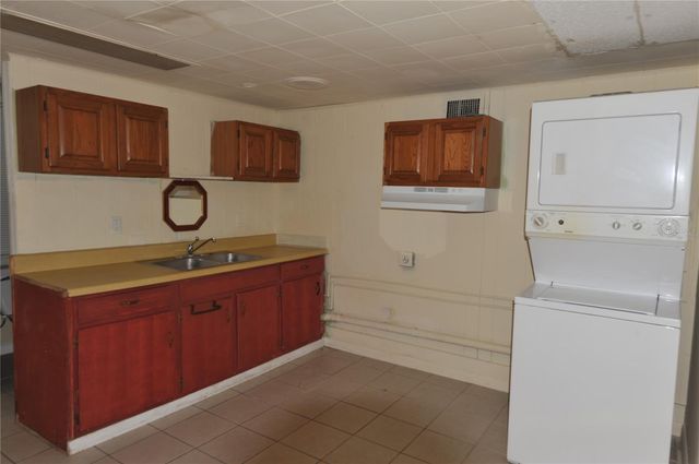1410 NW 7TH ROAD, Gainesville, FL 32603