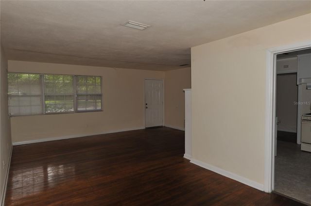 1410 NW 7TH ROAD, Gainesville, FL 32603