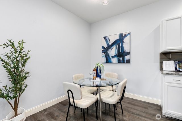 2285 NE Natalie Way, Issaquah, WA 98029