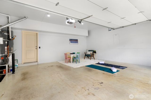 2285 NE Natalie Way, Issaquah, WA 98029