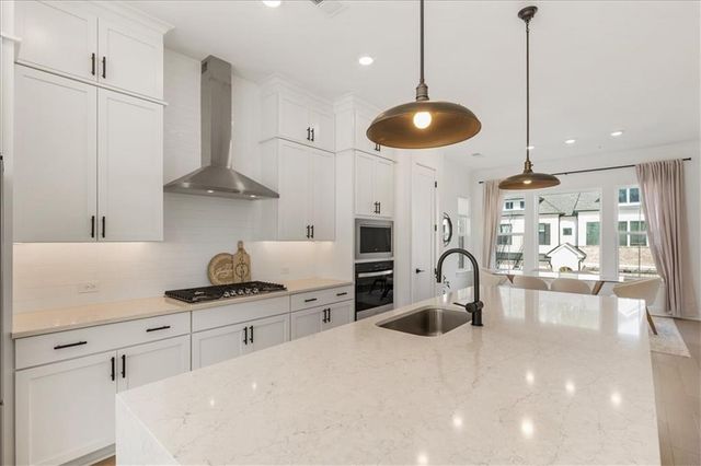 335 Walker Avenue, Alpharetta, GA 30076