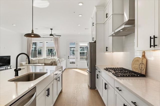 335 Walker Avenue, Alpharetta, GA 30076