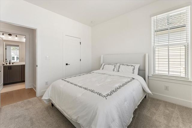 335 Walker Avenue, Alpharetta, GA 30076