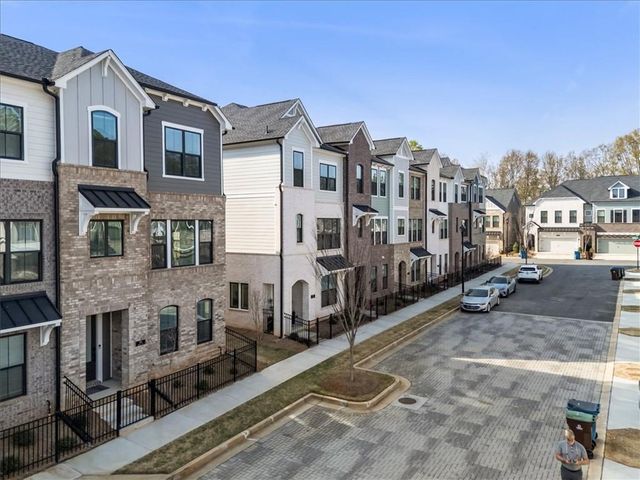 335 Walker Avenue, Alpharetta, GA 30076