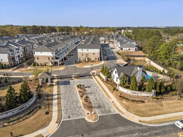 335 Walker Avenue, Alpharetta, GA 30076