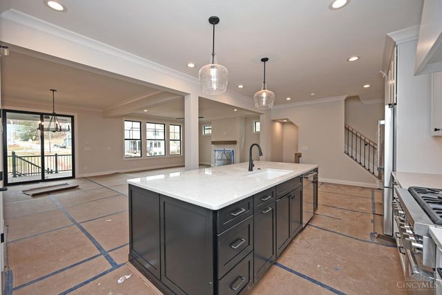 7406 Orchard Street, Columbia Twp, OH 45227