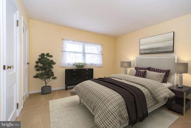 305 DEVON RD, Fairless Hills, PA 19030