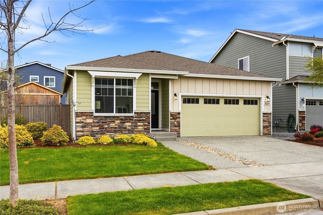 3245 Loch Ness Loop, Mount Vernon, WA 98273