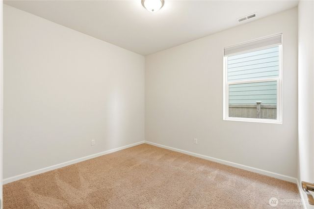 3245 Loch Ness Loop, Mount Vernon, WA 98273