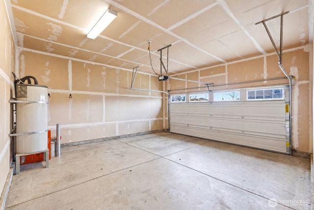 3245 Loch Ness Loop, Mount Vernon, WA 98273