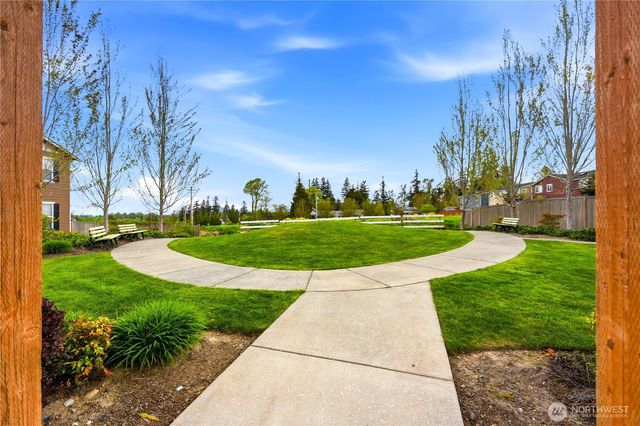 3245 Loch Ness Loop, Mount Vernon, WA 98273