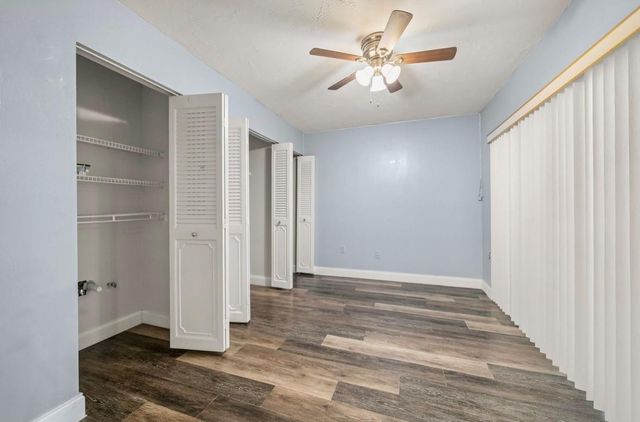 370 Fairway Circle 13, Weston, FL 33326