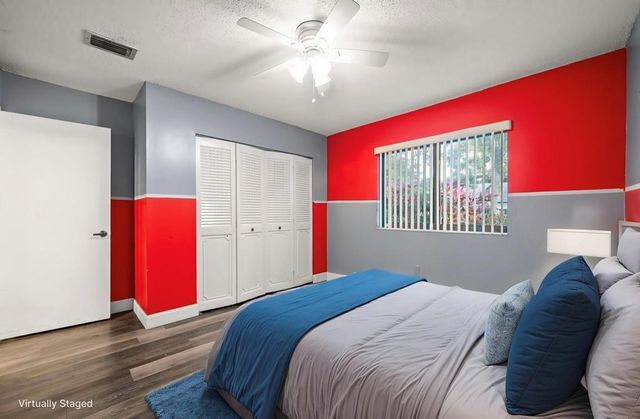 370 Fairway Circle 13, Weston, FL 33326