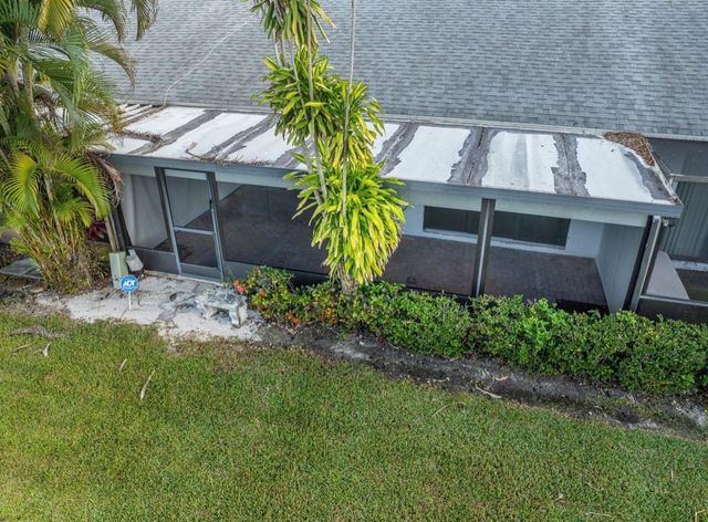 370 Fairway Circle 13, Weston, FL 33326