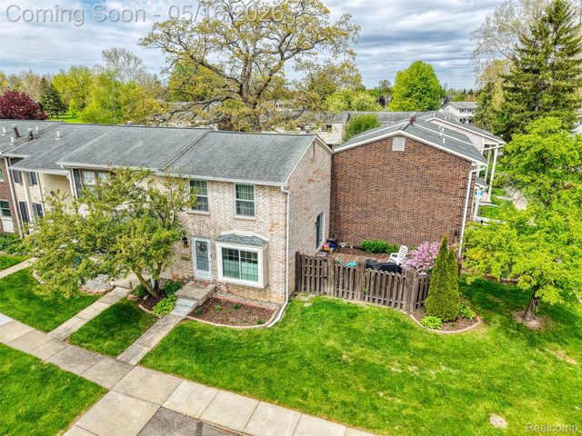 1821 Sheffield Drive, Superior Charter Township, MI 48198