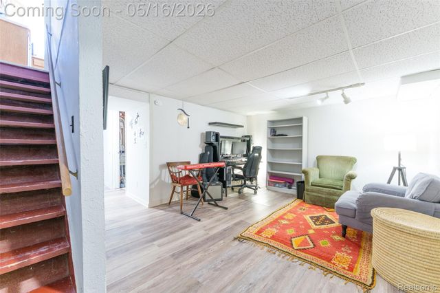 1821 Sheffield Drive, Superior Charter Township, MI 48198