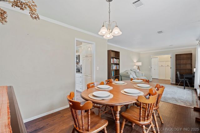 1800 Harned Drive, Bartlesville, OK 74006