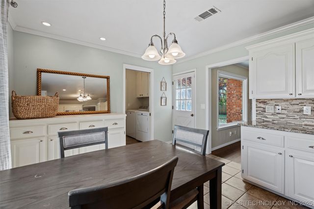 1800 Harned Drive, Bartlesville, OK 74006