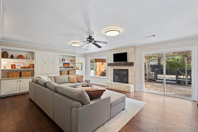 1800 Harned Drive, Bartlesville, OK 74006