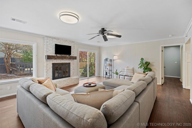 1800 Harned Drive, Bartlesville, OK 74006