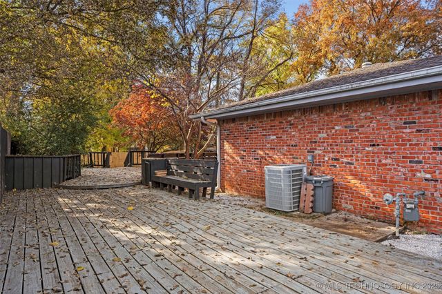 1800 Harned Drive, Bartlesville, OK 74006