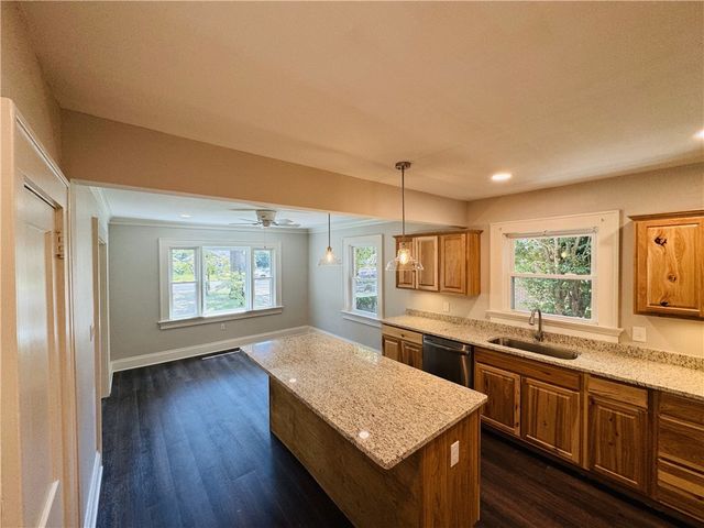 212 Whitehall RD Road, Anderson, SC 29625