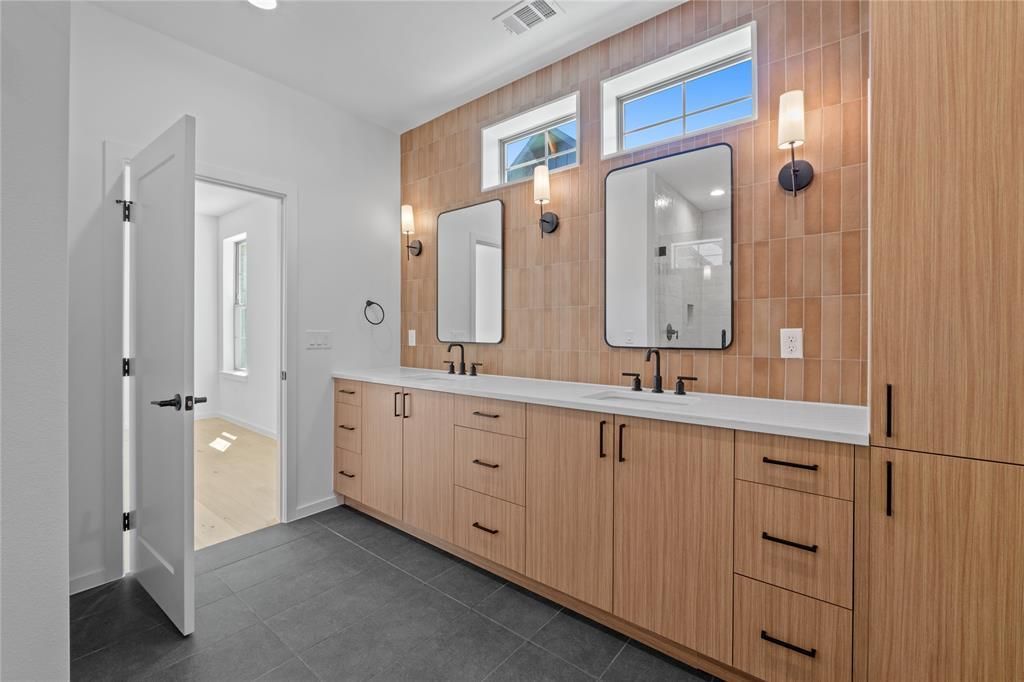 3500 Pecan Springs RD 9, Austin, TX 78723