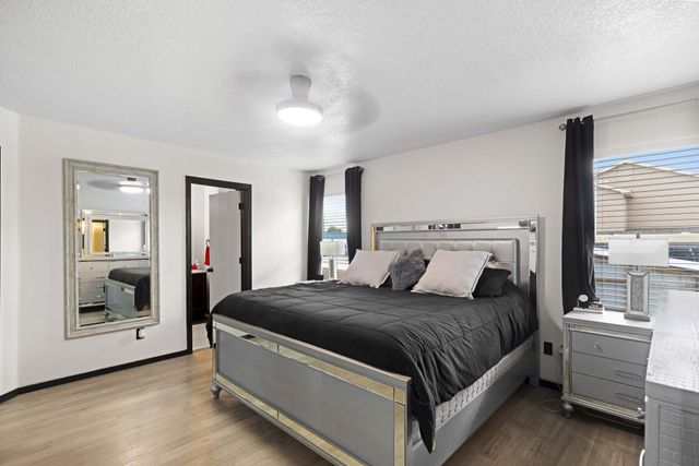 727 Avanti Street SW, Albuquerque, NM 87121