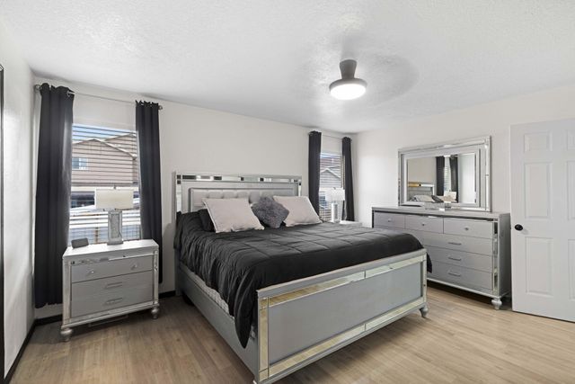 727 Avanti Street SW, Albuquerque, NM 87121