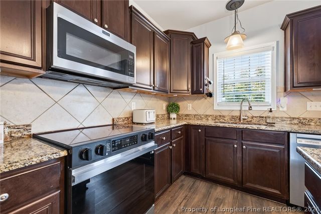 3601 Castlefield Lane, Fayetteville, NC 28306