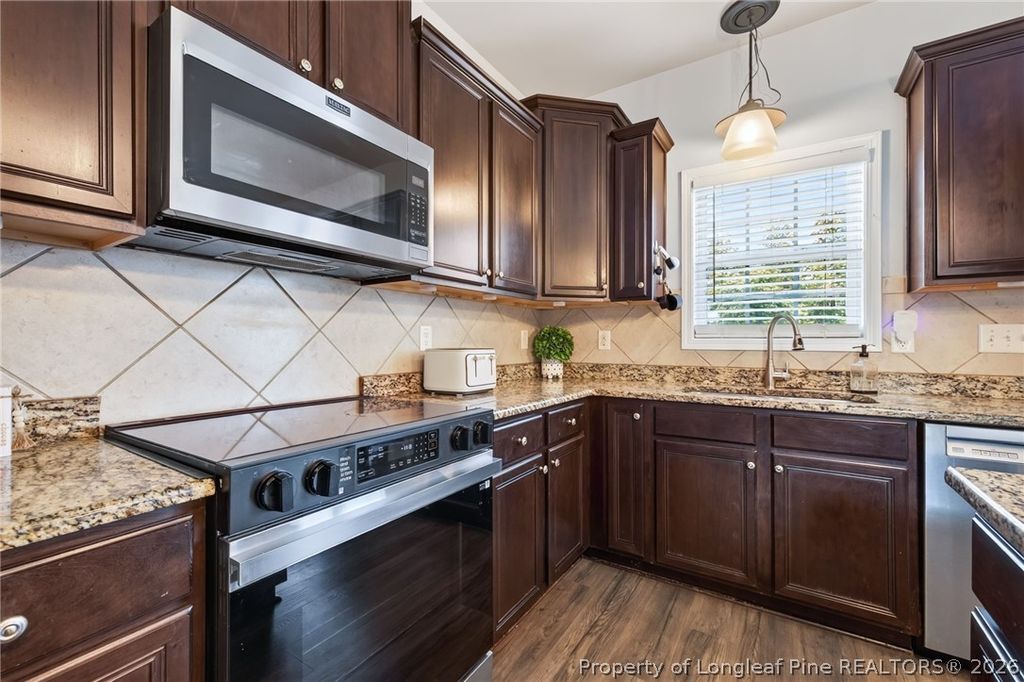 3601 Castlefield Lane, Fayetteville, NC 28306 — photo 11
