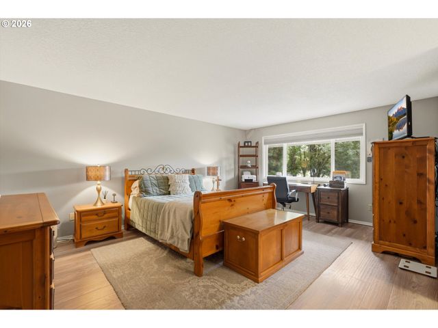 31 DA VINCI St, Lake Oswego, OR 97035