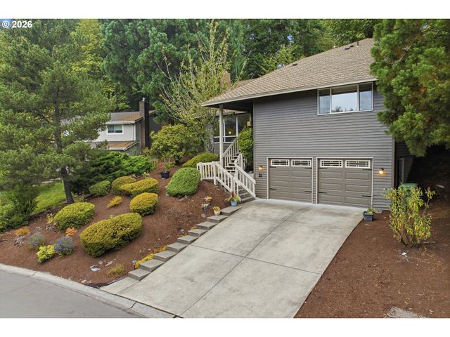 31 DA VINCI St, Lake Oswego, OR 97035
