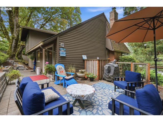 31 DA VINCI St, Lake Oswego, OR 97035