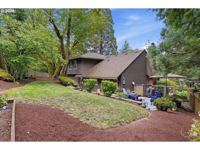31 DA VINCI St, Lake Oswego, OR 97035