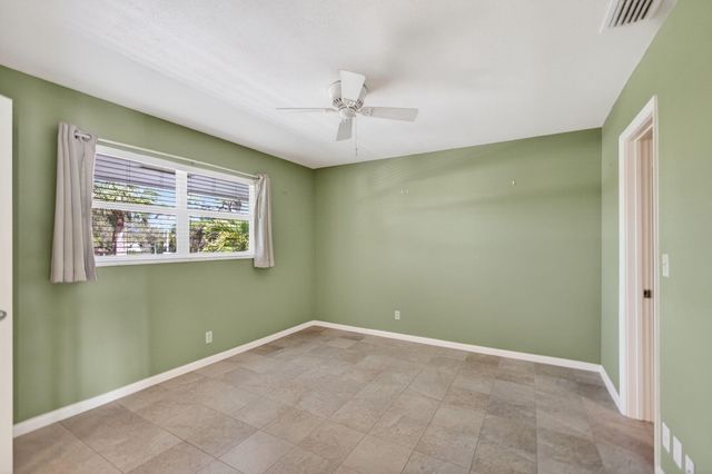 478 Tequesta Drive 205, Tequesta, FL 33469