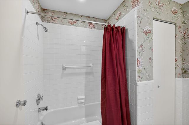 478 Tequesta Drive 205, Tequesta, FL 33469