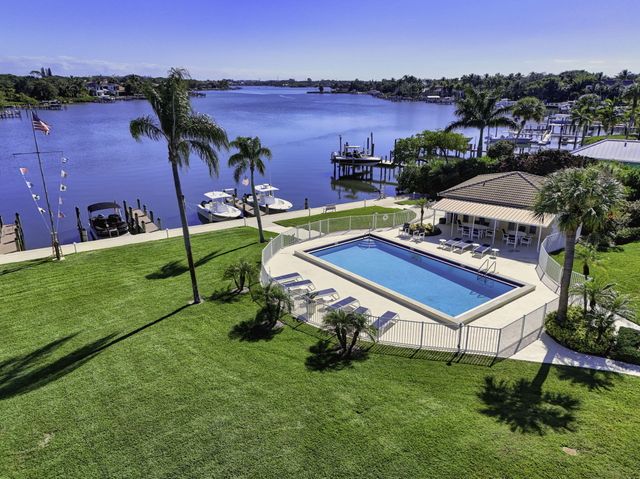 478 Tequesta Drive 205, Tequesta, FL 33469